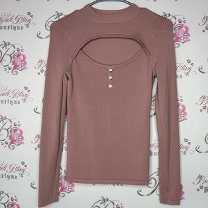 Guess top long sleeve open cut out front light blush rose pink silver studs